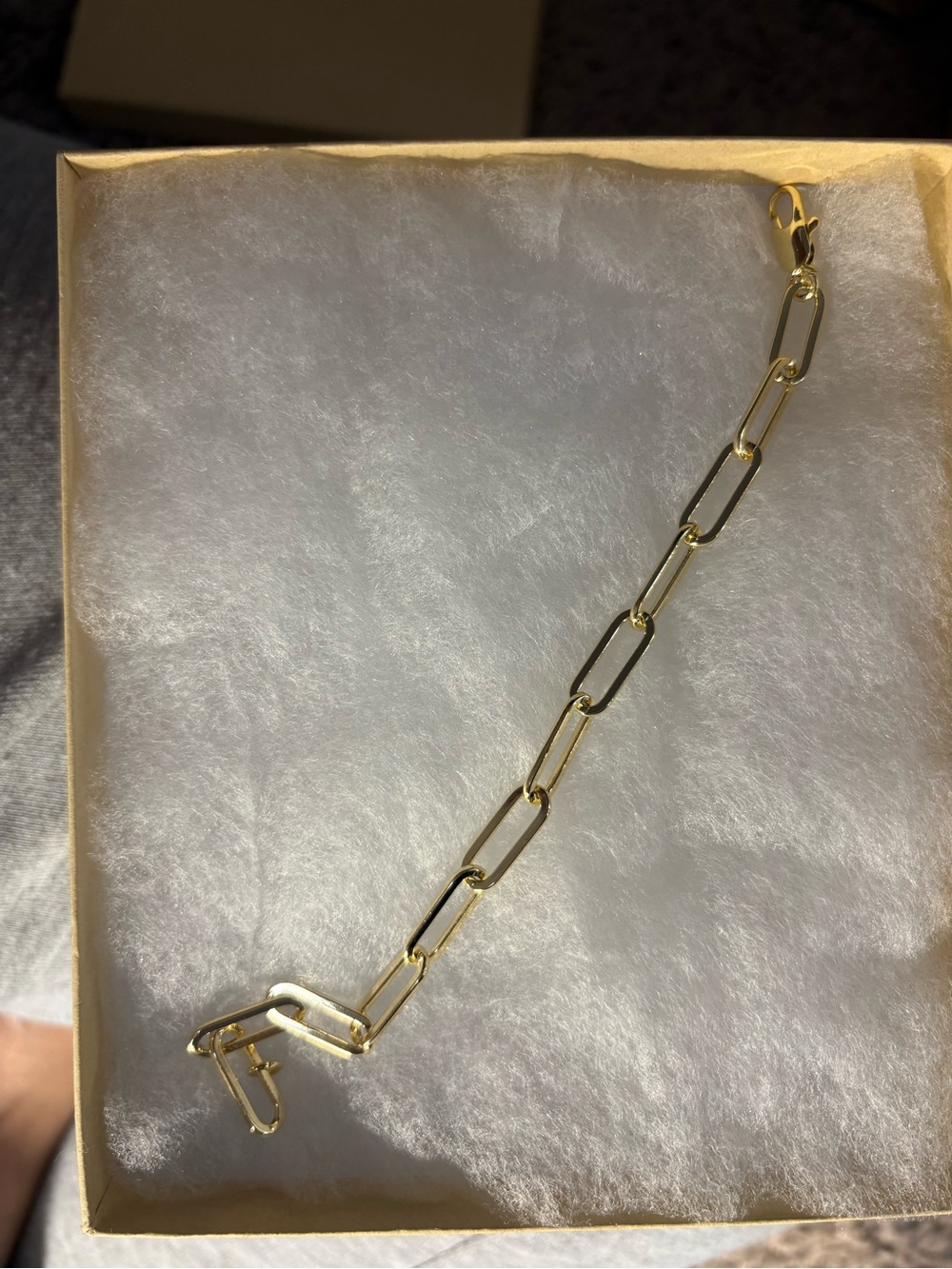 Gold plated 18k Paperclip Chain Bracelet - Women Jewelry - Picture 3 of 3